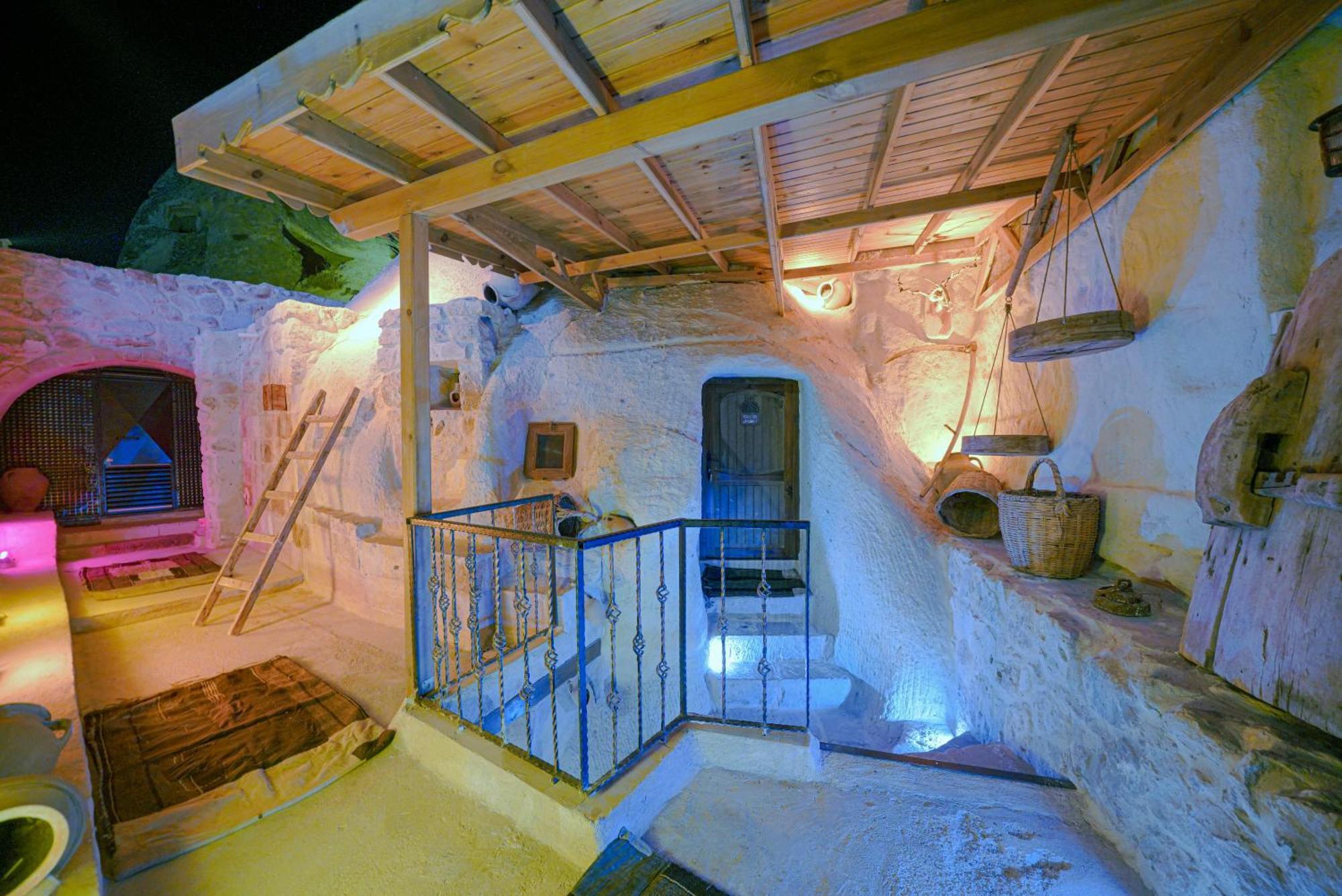 Отель Babili Cappadocia Cave Невшехир Экстерьер фото