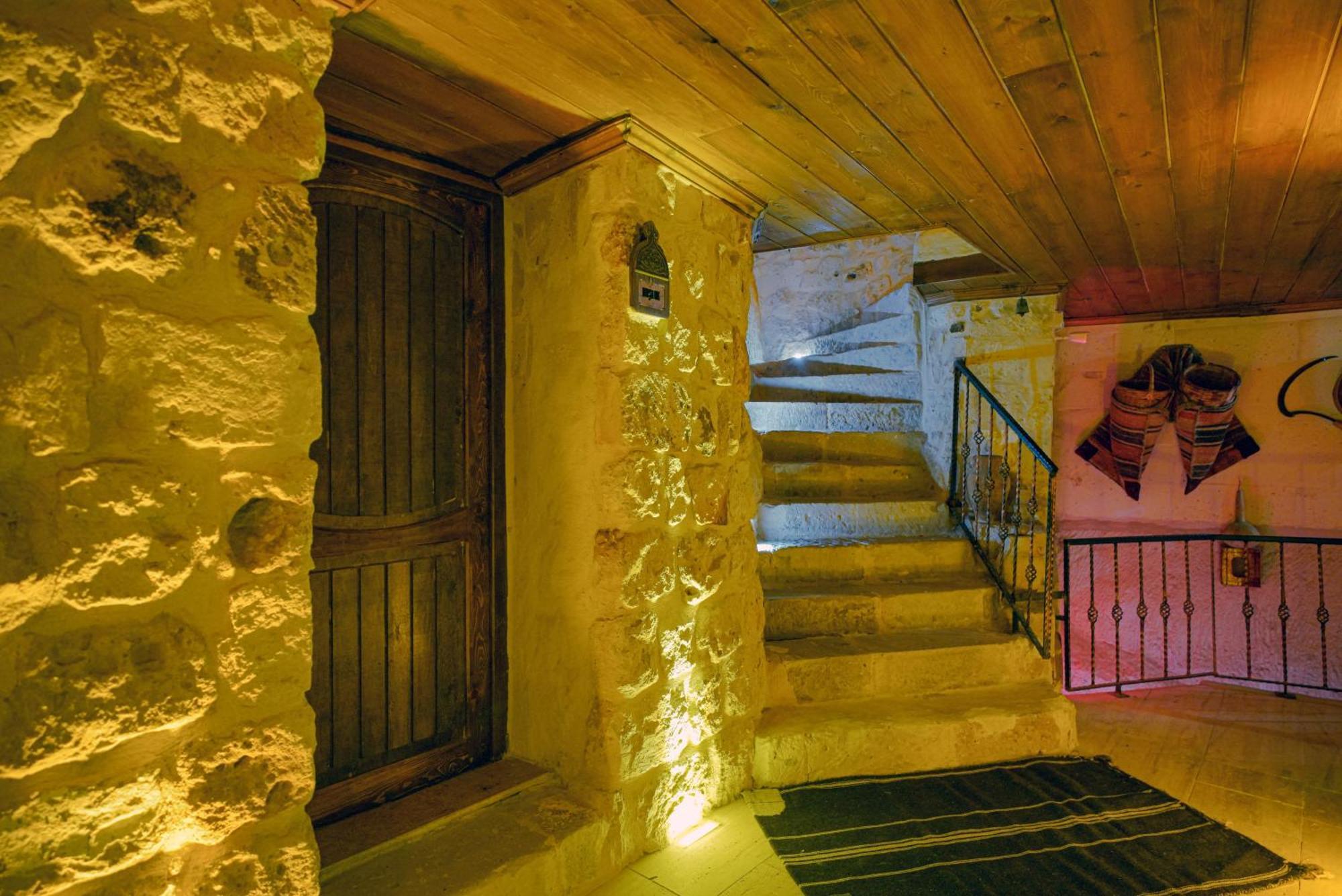 Отель Babili Cappadocia Cave Невшехир Экстерьер фото